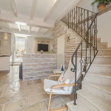 度假居 Pithari House Corfu (city)