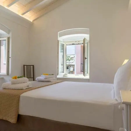 בית נופש Pithari House *