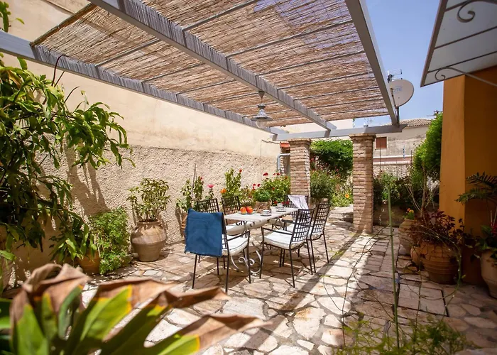 Ferienhaus Pithari House *
